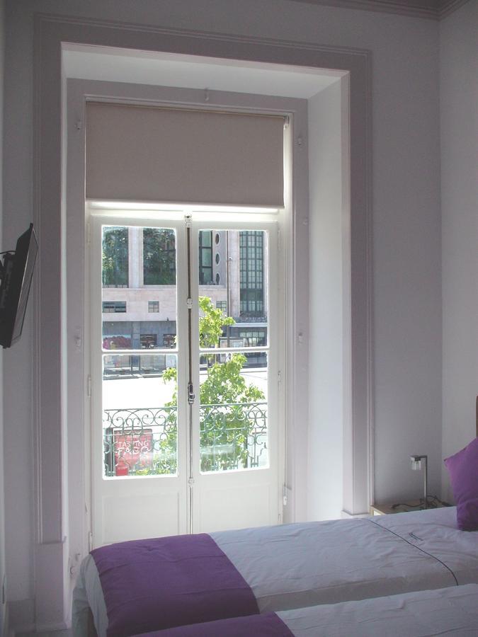 Inn-Chiado Restauradores Prime Suites Lisabona Exterior foto
