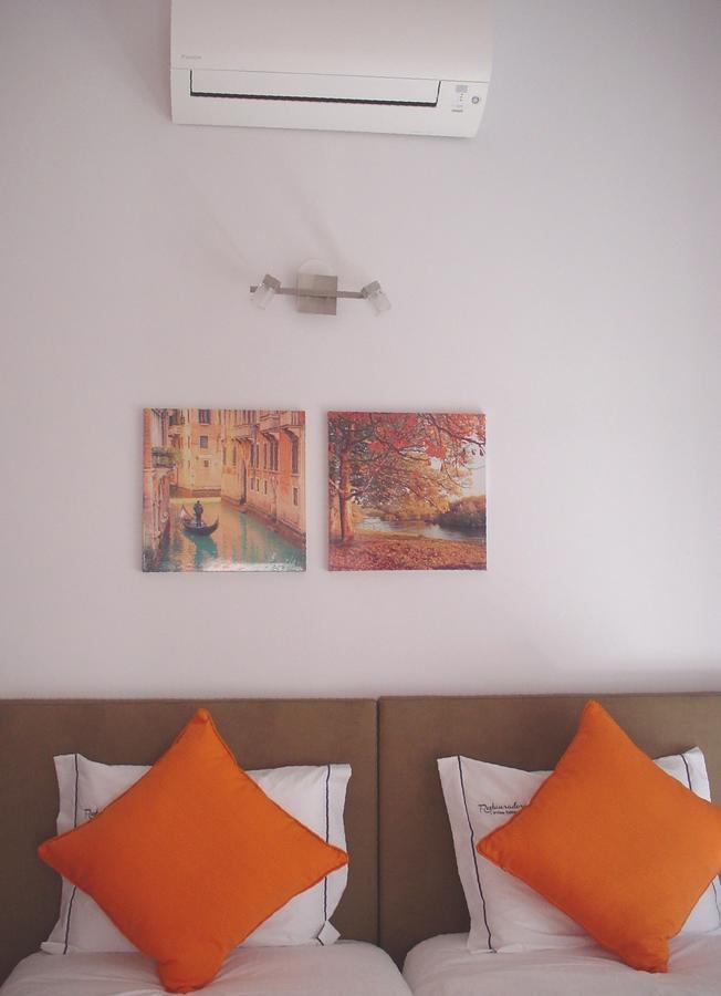 Inn-Chiado Restauradores Prime Suites Lisabona Exterior foto