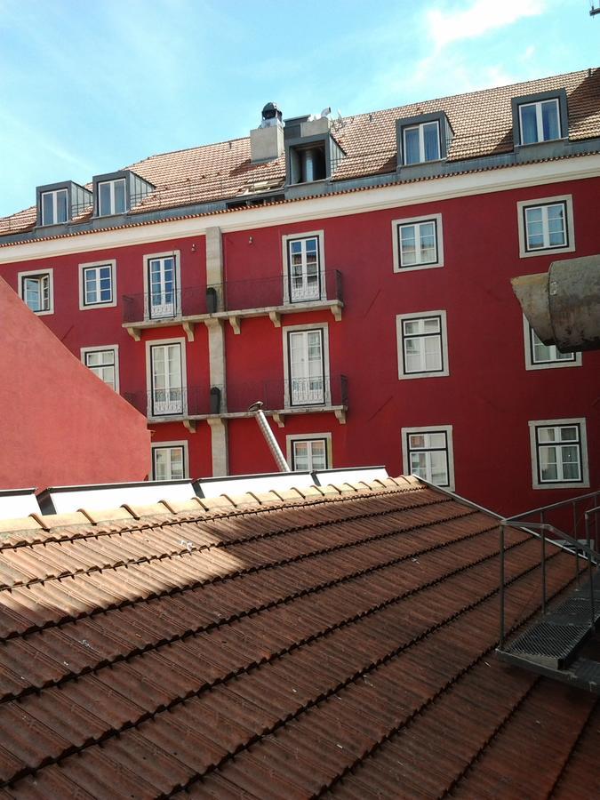 Inn-Chiado Restauradores Prime Suites Lisabona Exterior foto